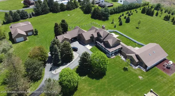 5565 Holt RD, Holt, MI 48842