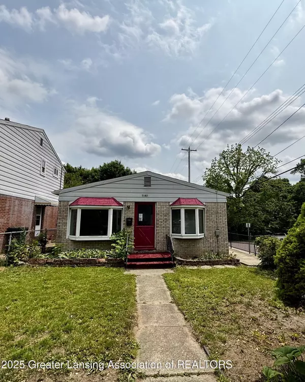 1143 Lathrop ST, Lansing, MI 48912
