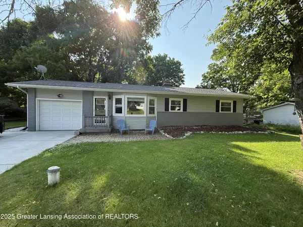 2703 Dellridge DR, Holt, MI 48842