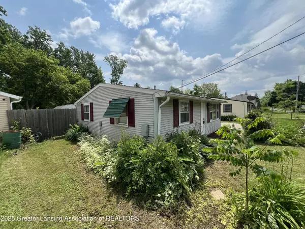 Lansing, MI 48911,4219 Richmond ST