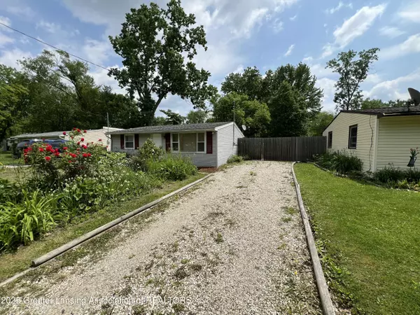 Lansing, MI 48911,4219 Richmond ST