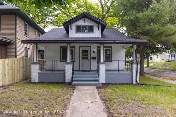 1041 Parker ST, Lansing, MI 48912