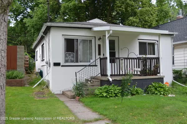 1312 W Maple ST, Lansing, MI 48915