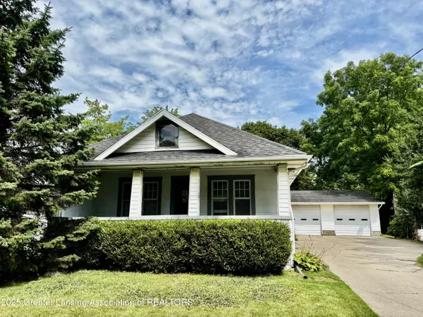 1720 Comfort ST, Lansing, MI 48915