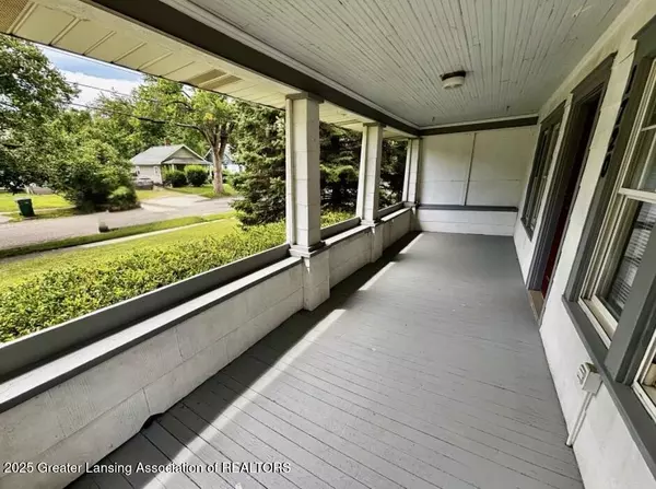 Lansing, MI 48915,1720 Comfort ST
