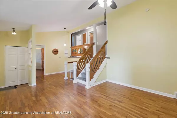 Lansing, MI 48910,4921 Burchfield AVE