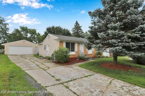 Holt, MI 48842,1554 Huntshire DR