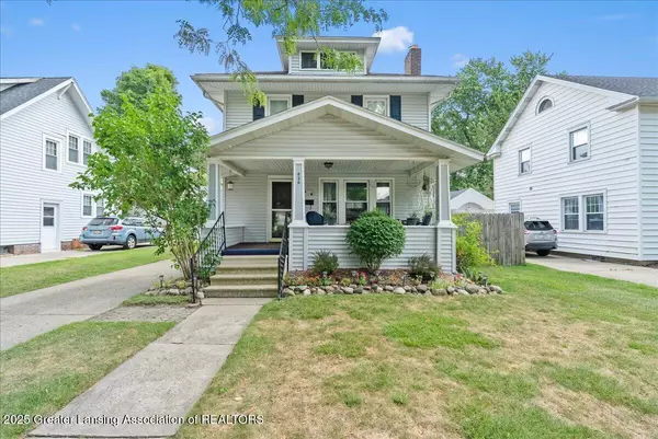 826 N Verlinden AVE, Lansing, MI 48915