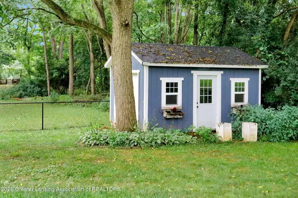 Lansing, MI 48906,2921 Tecumseh River RD