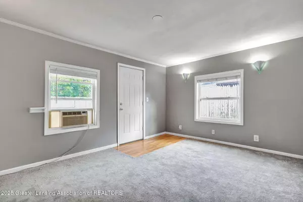 Lansing, MI 48917,420 N Catherine ST