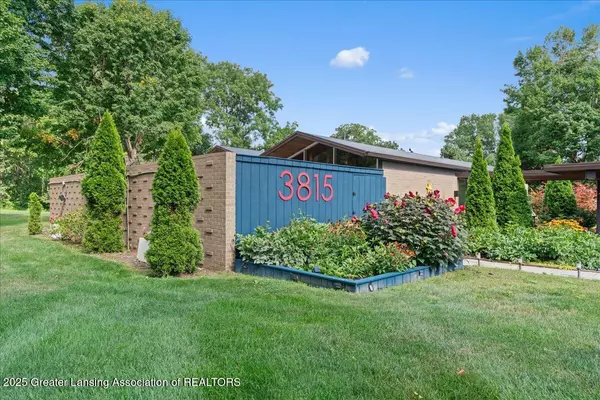 Lansing, MI 48917,3815 Waverly Hills RD