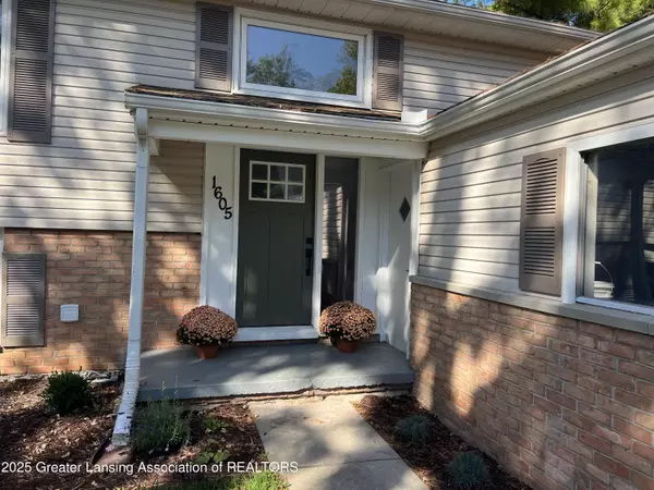 Lansing, MI 48912,1605 Autumn LN