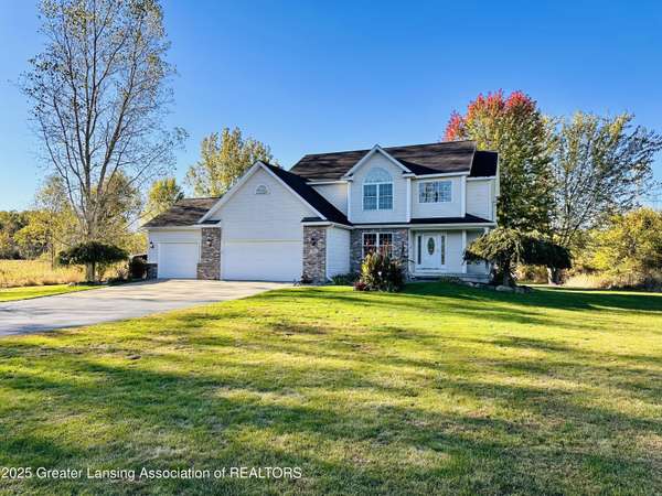 2632 Narrow Lake RD, Charlotte, MI 48813