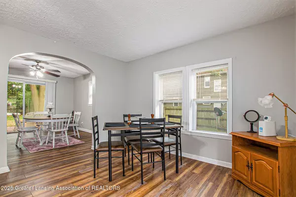 Lansing, MI 48912,613 Clifford ST