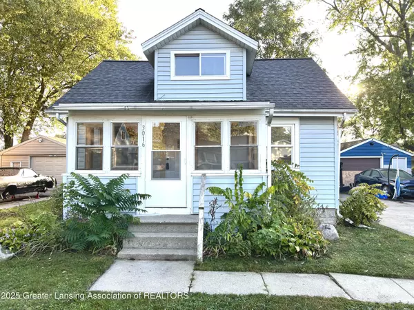 3016 Alfred AVE, Lansing, MI 48906