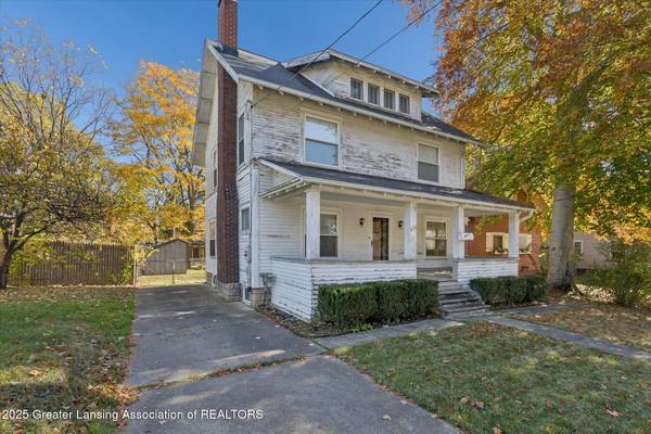 820 Princeton AVE, Lansing, MI 48915