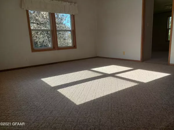 St Hilaire, MN 56754,218 MINNESOTA AVE