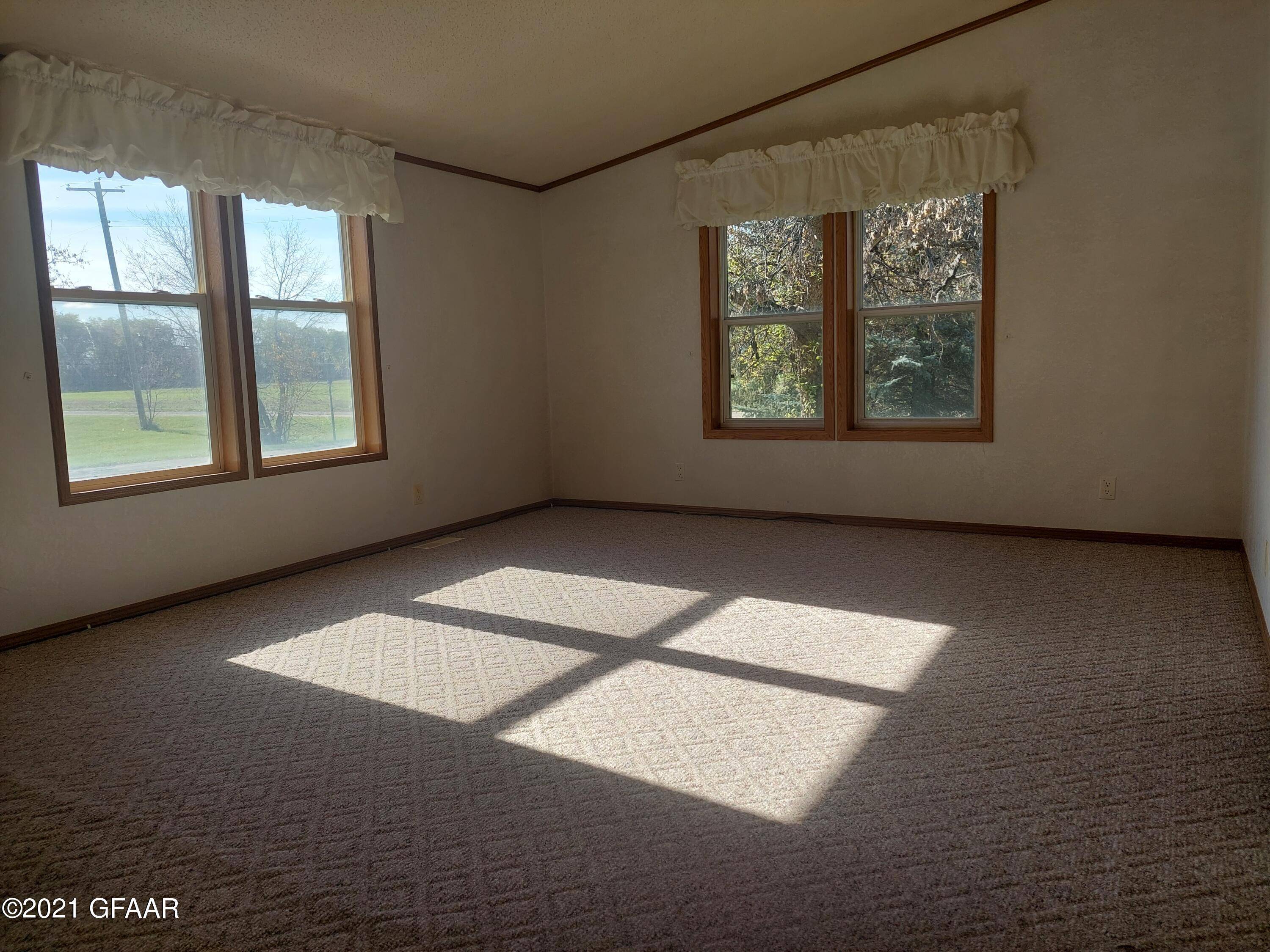 St Hilaire, MN 56754,218 MINNESOTA AVE