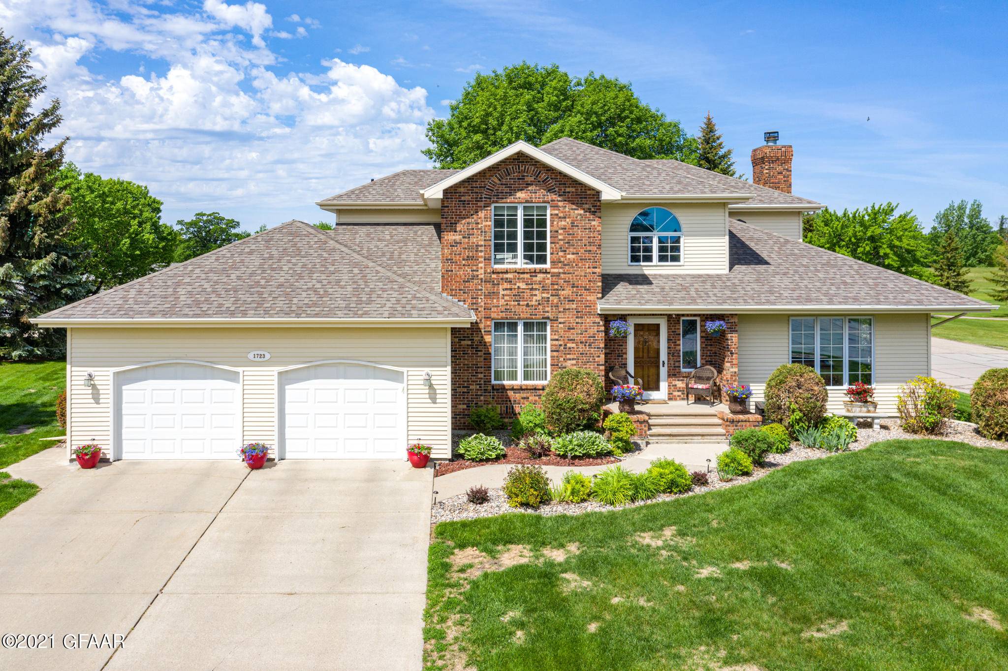 1723 21ST STREET NORTHWEST, East Grand Forks, MN 56721