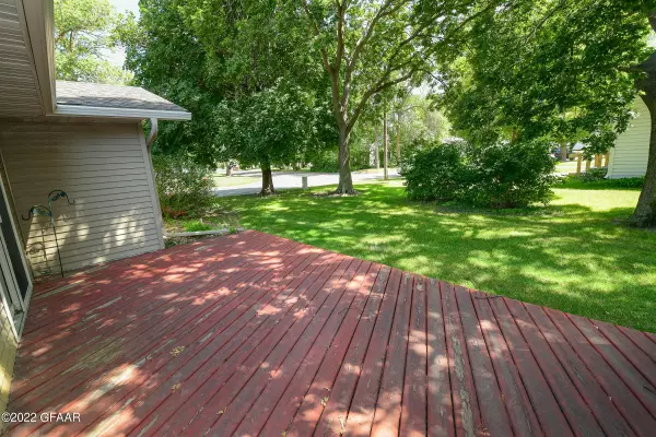 Mayville, ND 58257,213E 2ND ST SE