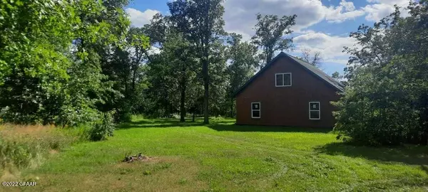 14073 RED OAK RD SE, Mentor, MN 56736