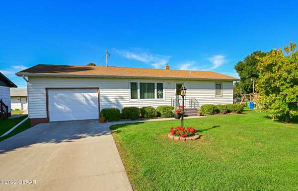 410 PARKE AVE, Portland, ND 58274