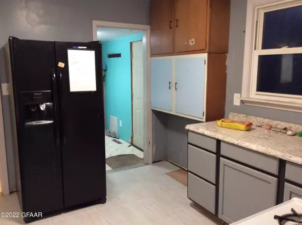 Drayton, ND 58225,402 AUGUSTUS ST