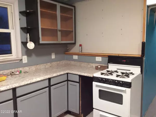 Drayton, ND 58225,402 AUGUSTUS ST