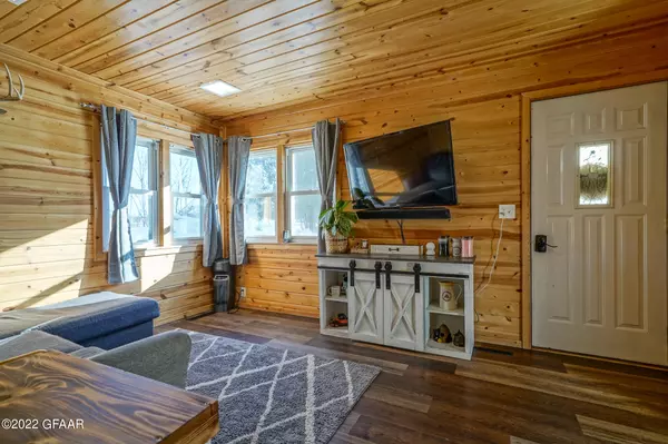 Fertile, MN 56540,206 NP DR SW