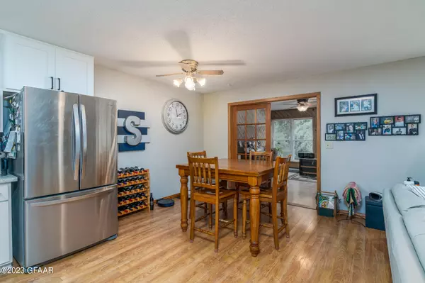 Reynolds, ND 58275,15753 17TH ST NE