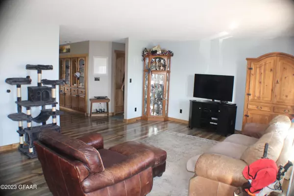 Warren, MN 56762,39266 160TH ST NW