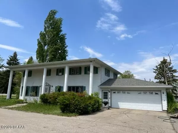 790 HARVEY AVE, Minto, ND 58261