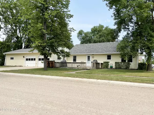 Larimore, ND 58251,502 TERRY AVE