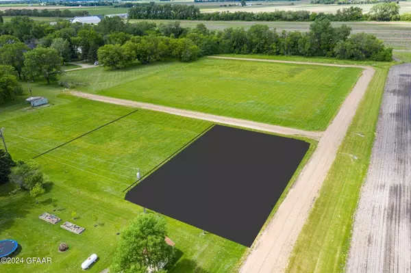 LOTS 1-4 BLOCK 32, Reynolds, ND 58275