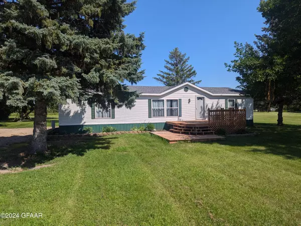 206 1ST ST, Aneta, ND 58212