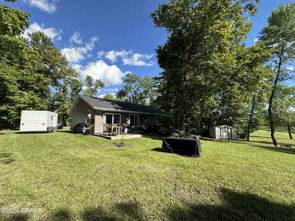 Erskine, MN 56535,18151 ANDERSON TRL SE