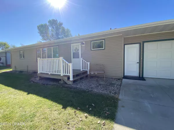 Langdon, ND 58249,208 15TH AVE