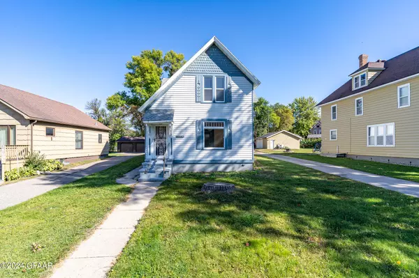 406 HOUSTON AVENUE, Crookston, MN 56716