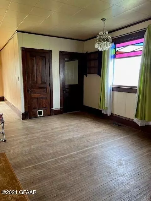 Reynolds, ND 58275,210 HUBBARD ST