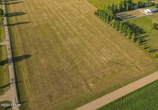 L10B3 DEER TRAIL LN NE, Thompson, ND 58278