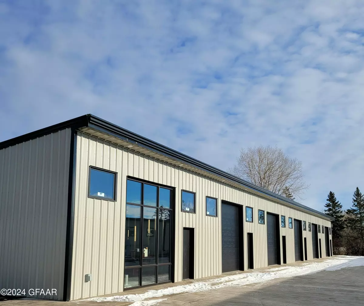 Grand Forks, ND 58201,2995 HEARTLAND DRIVE SUITE H20