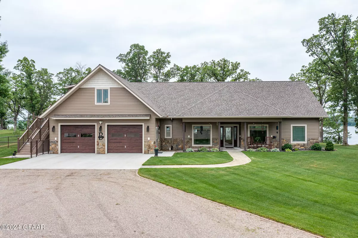 Erskine, MN 56535,34305 OAK LAKE CIR SE