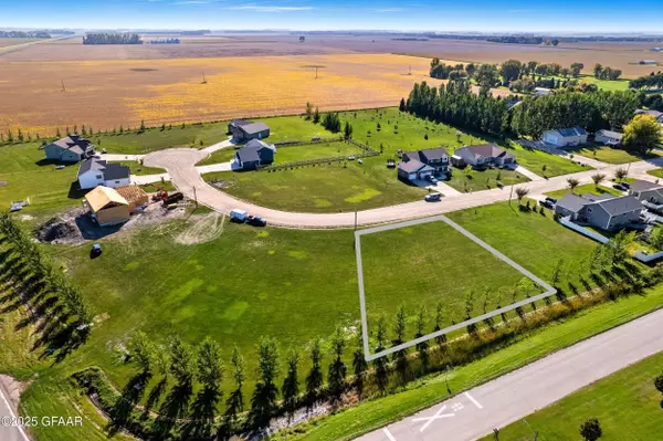 Northwood, ND 58267,629 PARKWAY LN E