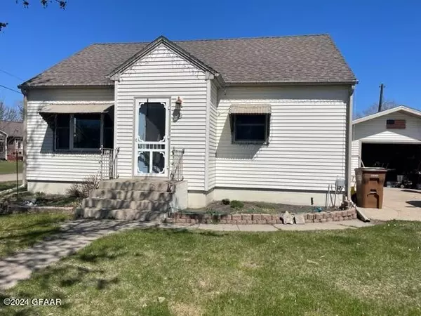 403 MCKELLER AVE, Northwood, ND 58267