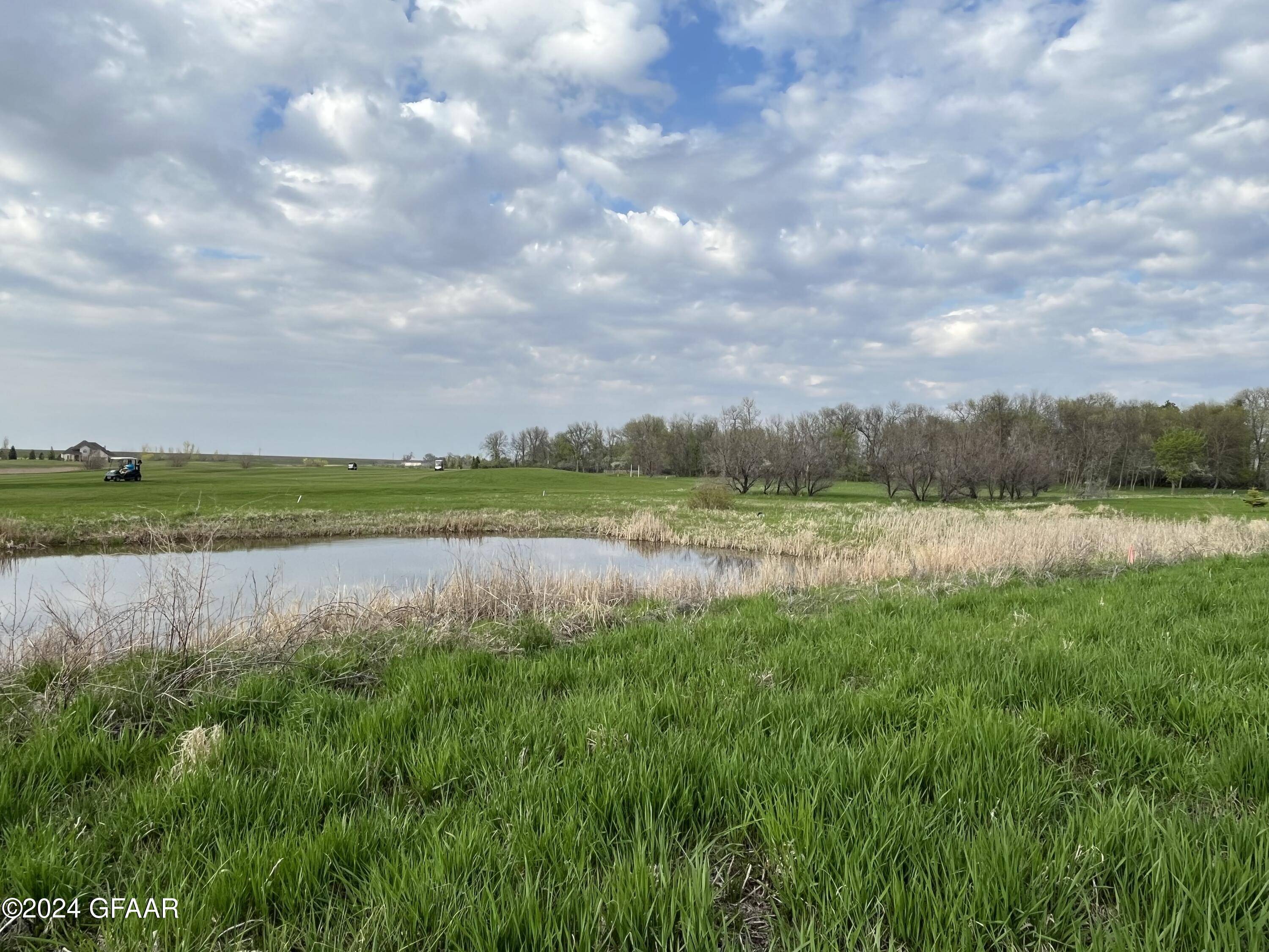 Devils Lake, ND 58301,XXX TOWN & COUNTRY CLUB ROAD RD