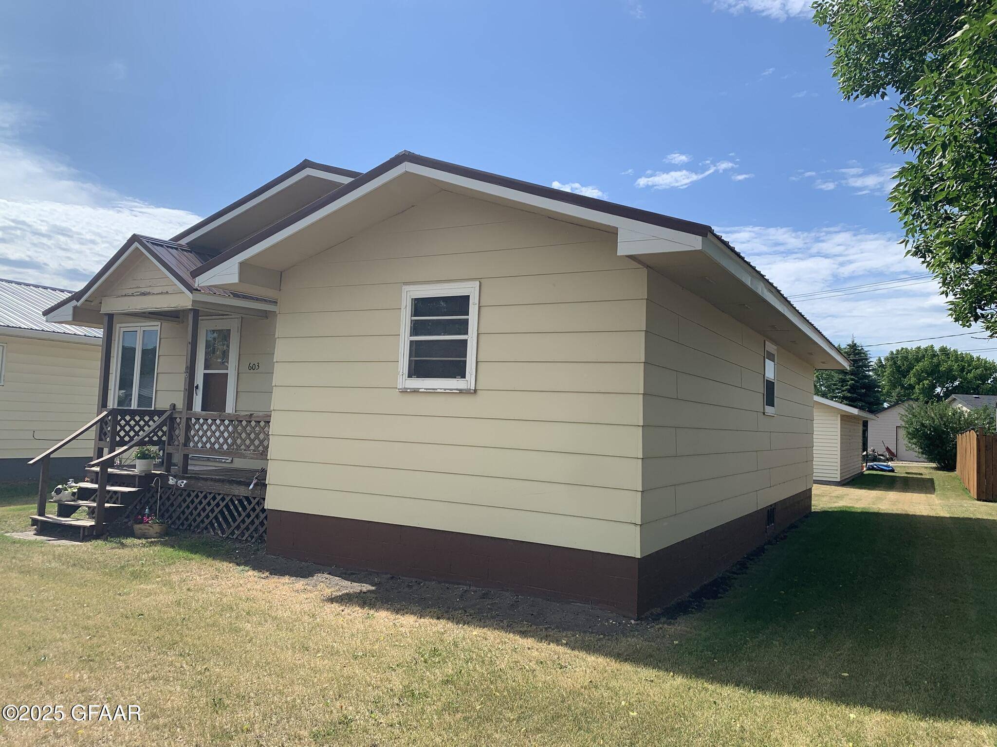 Walhalla, ND 58282,603 DELANO AVE