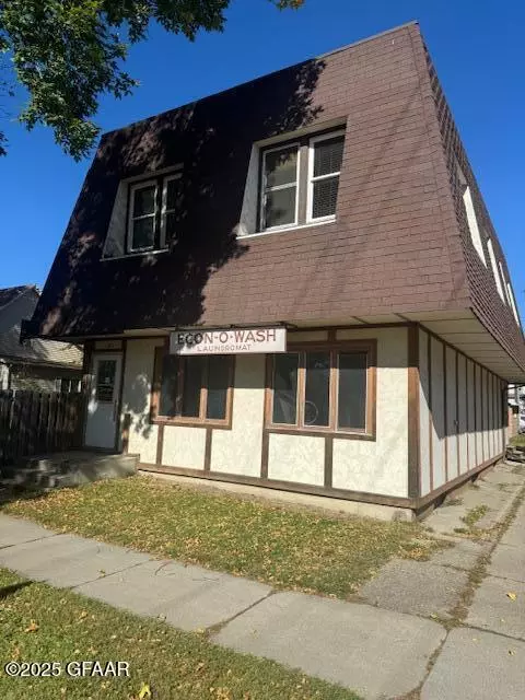 Grand Forks, ND 58203,702 N 4TH ST ST