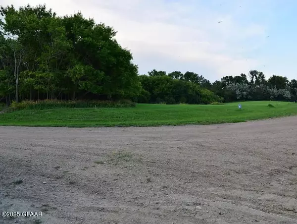 Devils Lake, ND 58301,LOT 3 & W1/2 LOT 4 RESLOKKEN