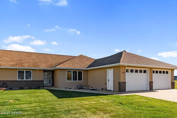 Mayville, ND 58257,552 7TH AVE SE