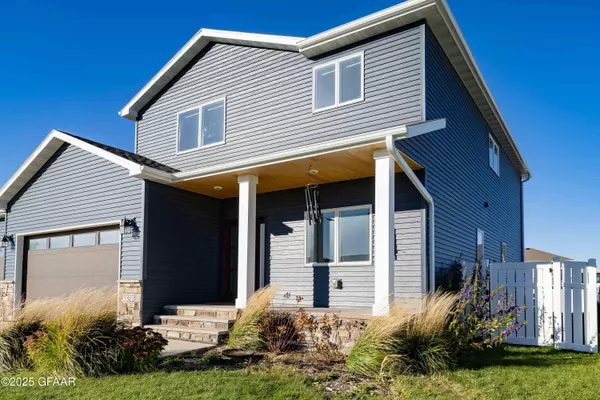 Grand Forks, ND 58201,3322 44TH AVE S